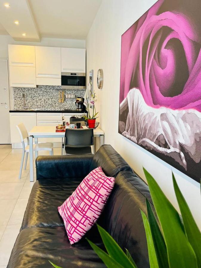 Nice Apartments In The Historic Center Verbania Exterior photo
